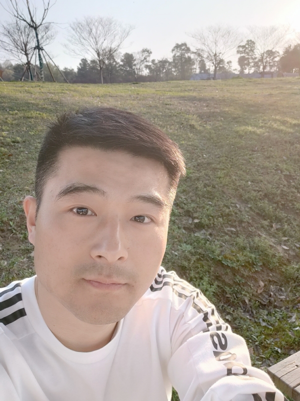 一凡的第一张照片--南京残疾人相亲网